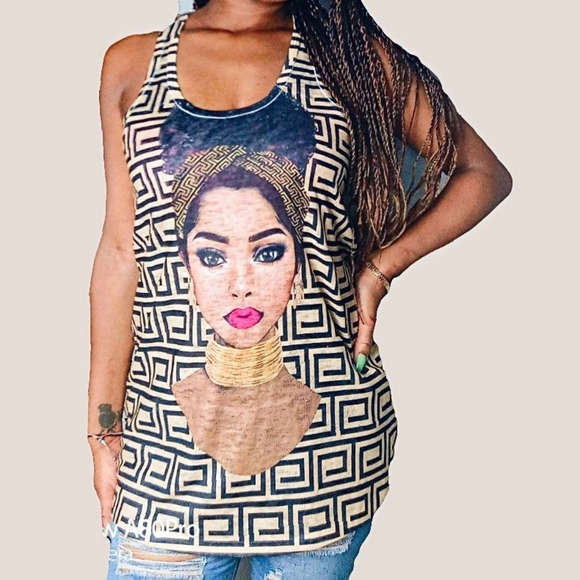 Black queen racerback - Picture 3 of 3